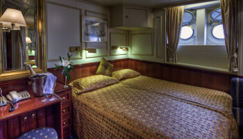1548638037.917_c560_Star Clippers Royal Clipper Accommodation Cat 2-5 2.jpg